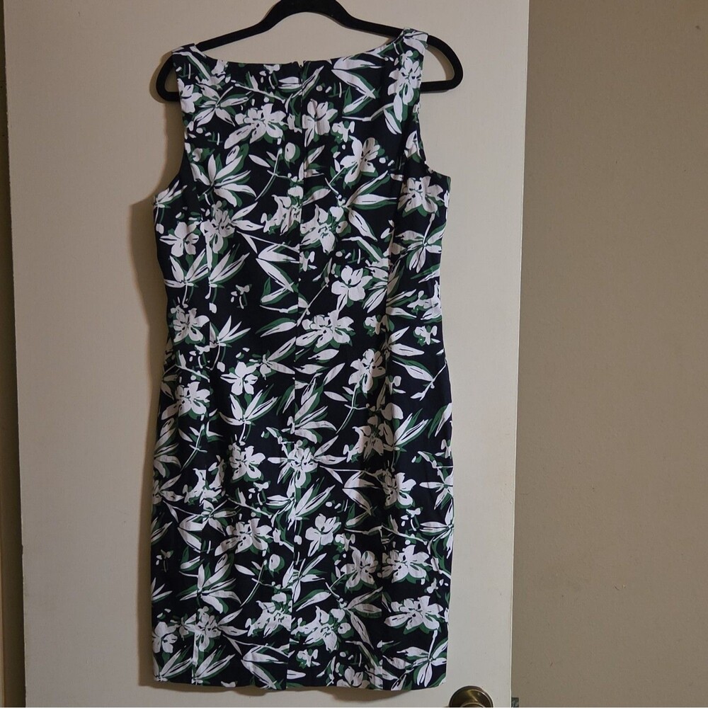 Chaps Floral Sheath Knee Dress Sleeveless Round Neck Zip Woven 14 Black - Picture 2 of 3